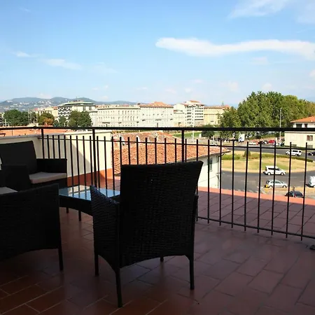 Oda ve Kahvaltı La Terrazza Di Paola *